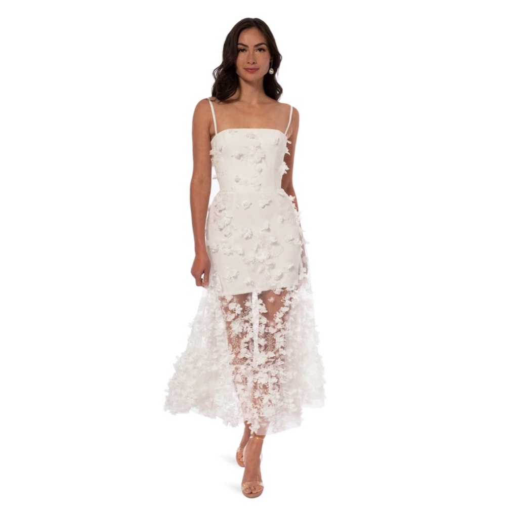 HELSI - Audrey dimensional floral maxi dress